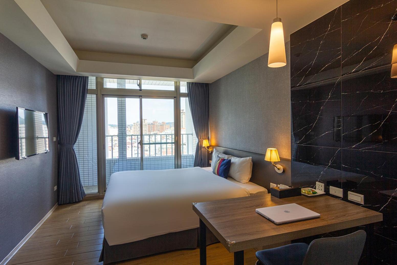 Check Inn New Taipei Luzhou Exterior foto